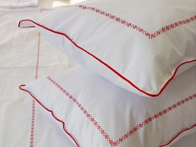 Постельное белье Перкаль вышивка кант Евро комплект Красный