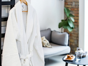 Terry cloth hotel bathrobe XL