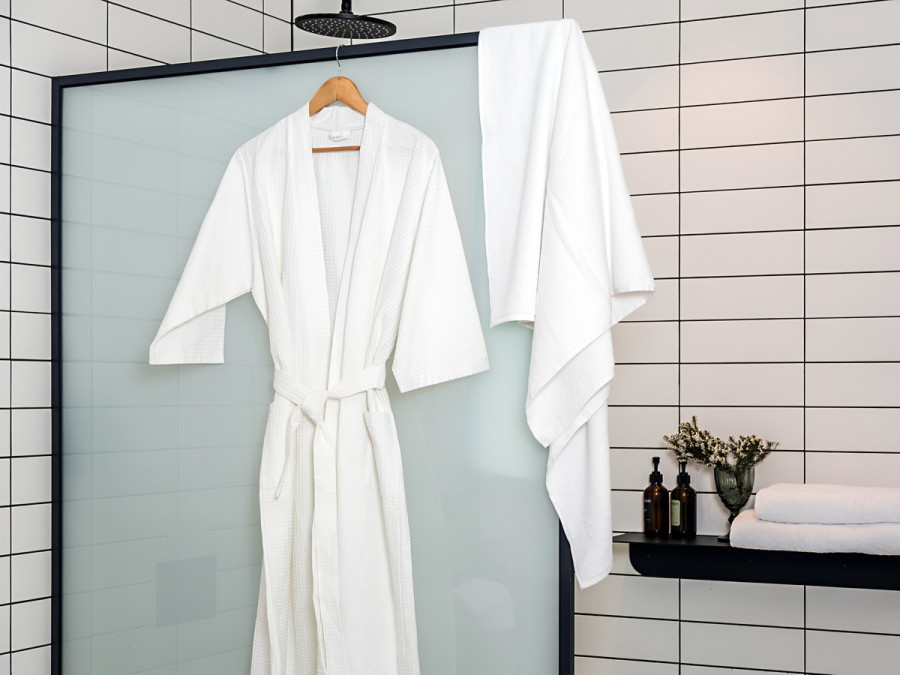 Waffle robe, bleached, size XXL