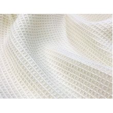Bleached waffle fabric  Width: 45 cm  Item number 120