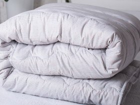 Одеяло двуспальное 180x210 Ecotton Полушерсть 300 Ranforce 10-0090
