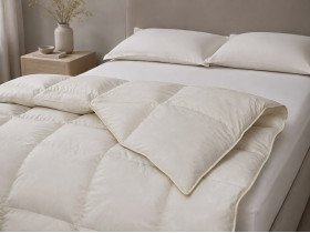 Down Quilt 50% Down 140x205 cm Tick Fabric with Beige Piping Ecotton Premium collection