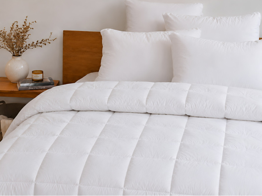 Одеяло пуховое 50% 172х205 тик с кантом белый White Ecotton Premium collection