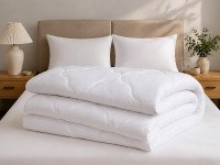 Lightweight one-and-a-half-size blanket 140x205 anti-allergenic white