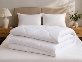 Lightweight one-and-a-half-size blanket 140x205 anti-allergenic white