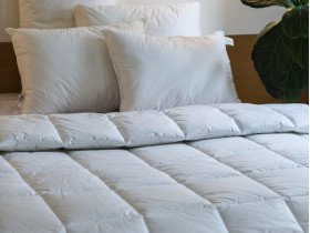 Ковдра півтораспальна 150x210 Ecotton Тік Білий