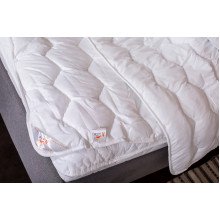 Lightweight double blanket 172x205 anti-allergenic white color Novita