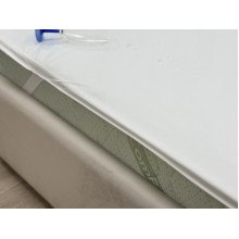 Наматрасник 90x200 Aqua-stop Полисатин резинка по углам
