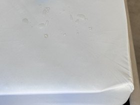 Наматрасник 160x200 Aqua-stop Полисатин с бортом по периметру