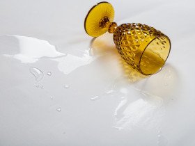 Наматрасник 160x200 Aqua-stop Полисатин с бортом по периметру