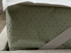 Наматрасник 200x200 Ecotton Aqua-stop Жаккард резинка по углам