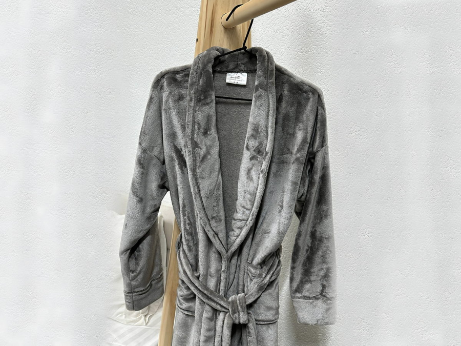 S-M Grey Bathrobe 4478