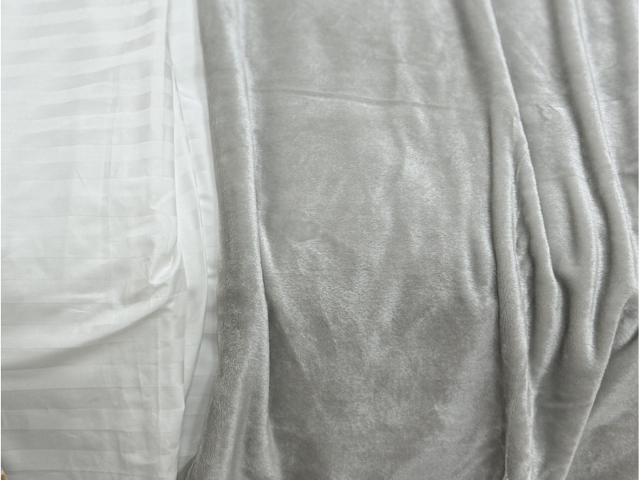 Покрывало 220x240 Cool Gray 24-3615