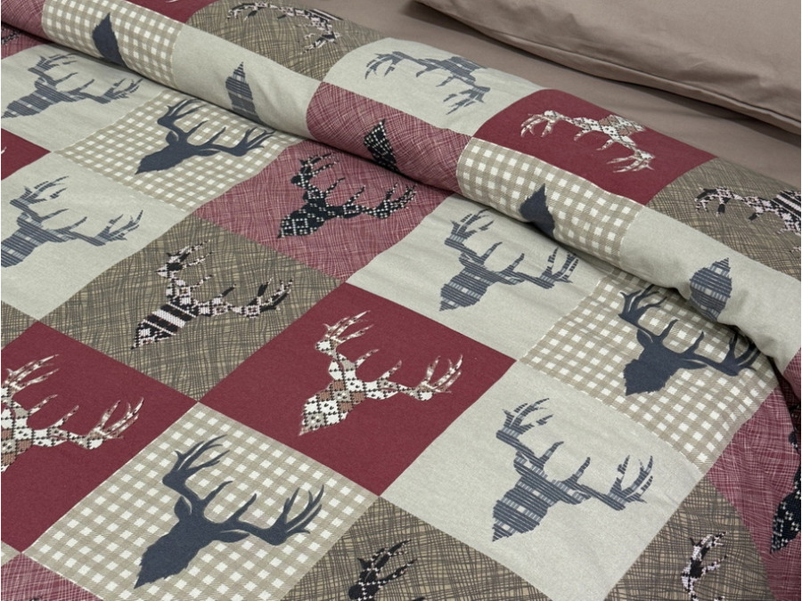 Постельное белье Ecotton Фланель Двуспальный комплект Олени на красном 29345/2