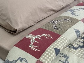 Постільна білизна Ecotton Фланель Полуторний комплект Олені на червоному 29345/2
