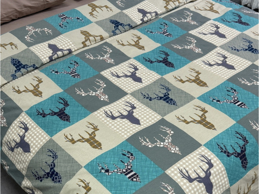 Постільна білизна Ecotton Фланель Полуторний комплект Олені на зеленому 29345/3