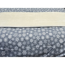 Постельное белье Ecotton Фланель Семейный комплект два пододеяльника Снежинка на сером 15501