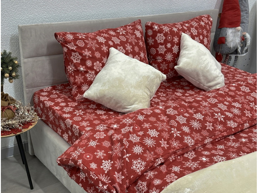 Постільна білизна Ecotton Фланель Сімейний комплект дві підковдри Сніжинка на червоному 15505