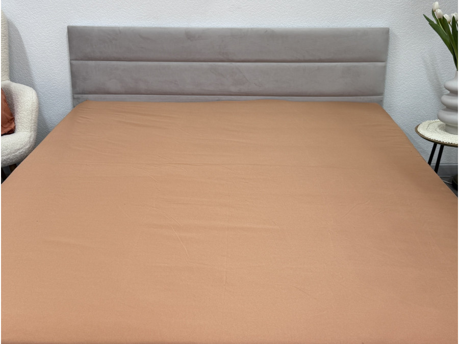 Простынь на резинке 160x200 Ecotton Полисатин Оранжевый