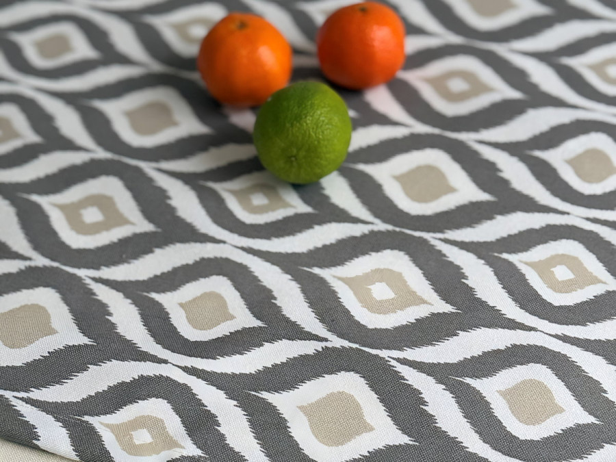 Table runner made of water-repellent fabric 45x170 DUCK 27951-29