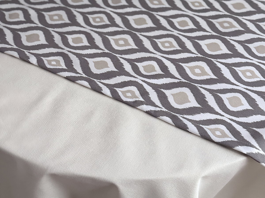 Table runner made of water-repellent fabric 45x170 DUCK 27951-29
