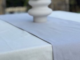 Раннер на стіл з водовідштовхувальної тканини 45x170 DUCK сірого кольору Grey