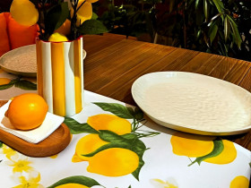 Table runner made of water-repellent fabric, 45x90, Lemons