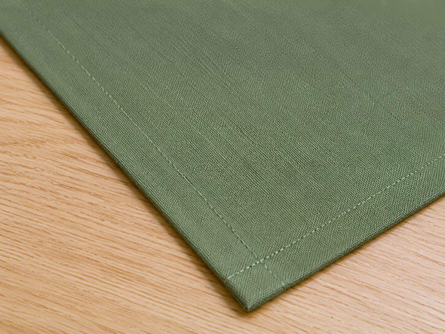 Table runner made of water-repellent fabric 45x170 DUCK 4057 Green