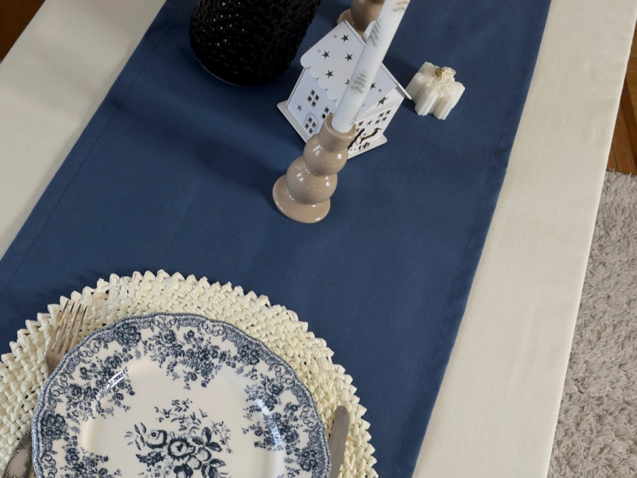 Table runner made of water-repellent fabric 45x170 DUCK 4066 Blue