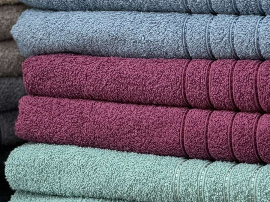 Полотенце махровое 70x140 Ecotton Малиновое 420