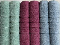 Полотенце махровое 70x140 Ecotton Малиновое 420
