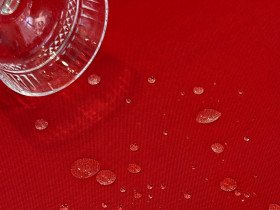 Tablecloth 170x200 Ecotton DUCK Red 4070