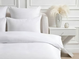 Striped satin bed linen with 1 cm stripes