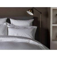 Striped satin bed linen with 1 cm stripes